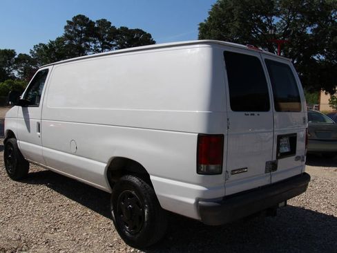 Used 2006 Ford E-250 and Econoline 250 image 5