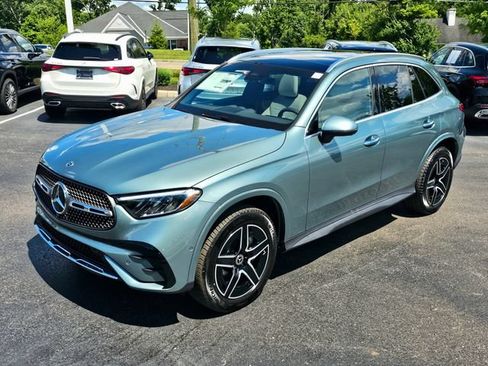 New 2026 Mercedes-Benz GLC 300 4MATIC image 3