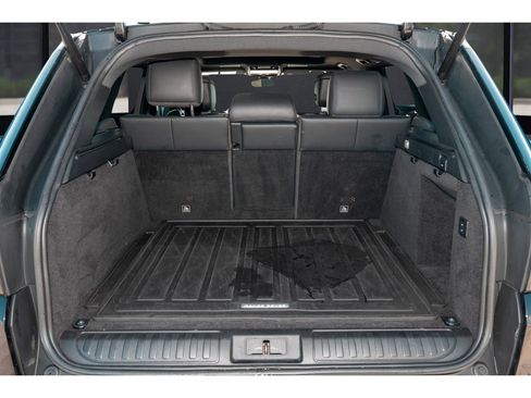 Used 2022 Land Rover Range Rover Sport HST image 13