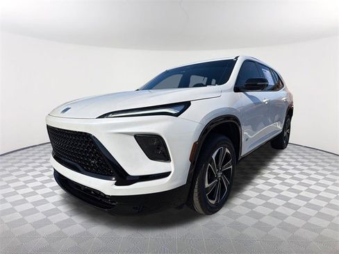 Used 2025 Buick Enclave Sport Touring image 1