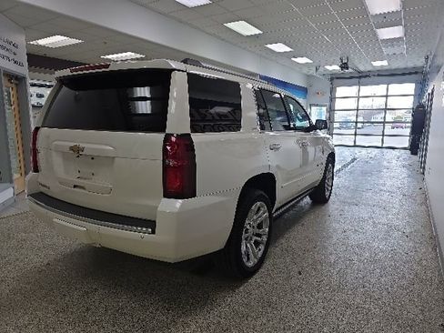Used 2015 Chevrolet Tahoe LTZ AWD/4WD image 7
