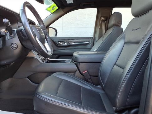 Used 2022 GMC Yukon Denali image 15
