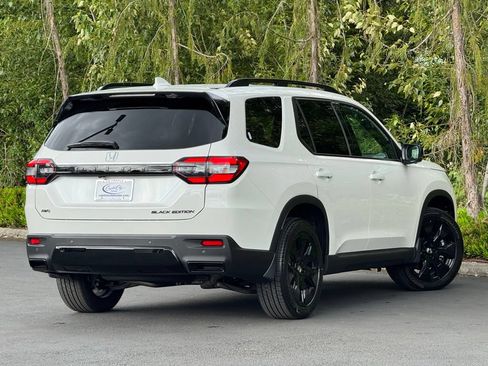 New 2026 Honda Pilot Black Edition image 34