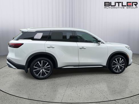 Used 2023 INFINITI QX60 Sensory w/ Cargo Package AWD/4WD image 7