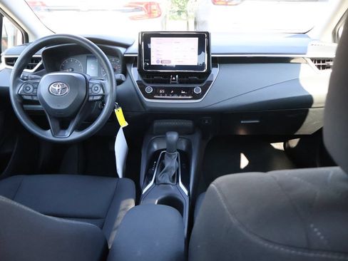 Used 2024 Toyota Corolla LE FWD image 13
