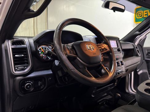 Used 2021 RAM 2500 Tradesman image 8