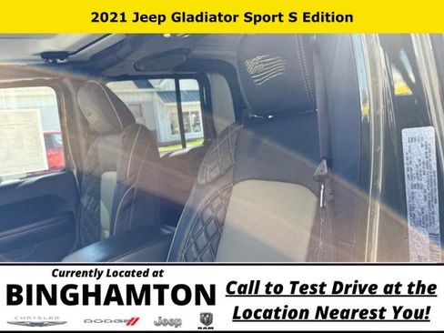 Used 2021 Jeep Gladiator Sport AWD/4WD image 10