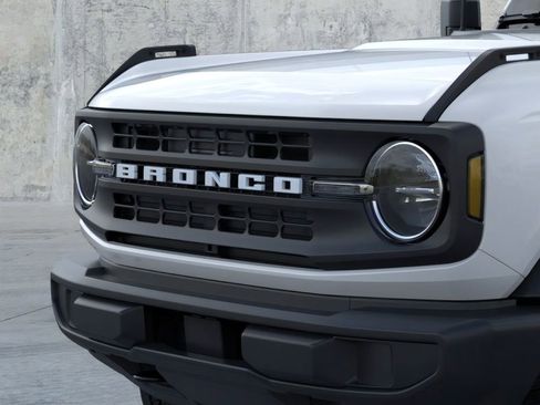 New 2025 Ford Bronco 4-Door image 51