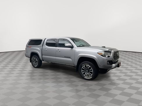 Used 2021 Toyota Tacoma TRD Sport w/ Technology Package image 37