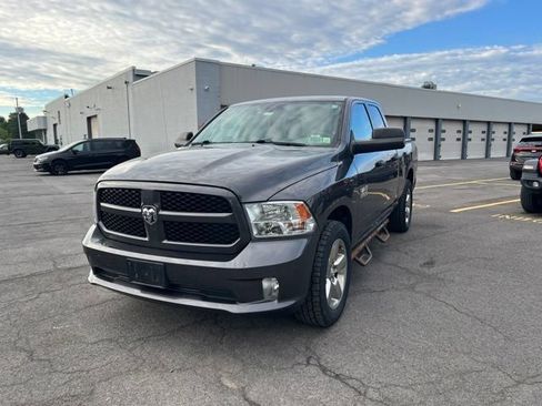 Used 2018 RAM 1500 Express w/ Express Value Package AWD/4WD image 1