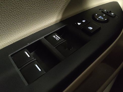 Used 2015 Honda Accord EX-L image 27
