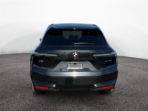 Used 2025 BMW iX xDrive50 AWD/4WD image 4