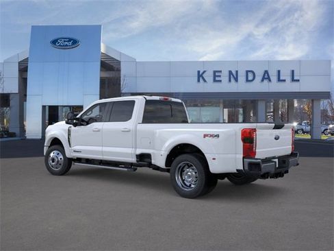 New 2026 Ford F450 XLT w/ XLT Premium Package image 4