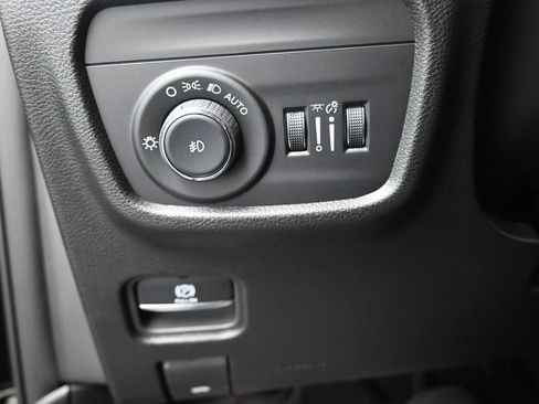 New 2025 Jeep Grand Cherokee L Limited w/ Black Appearance Package image 26