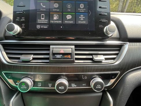 Used 2021 Honda Accord EX-L image 38