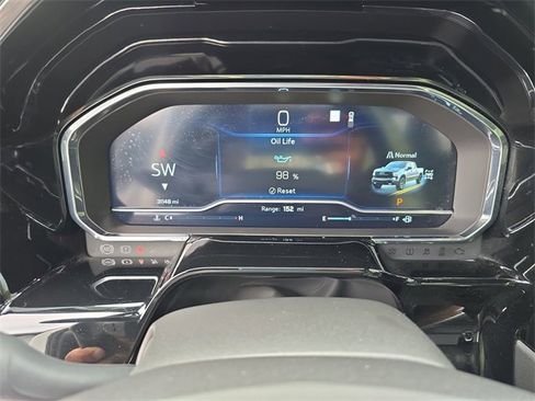 Used 2023 Chevrolet Silverado 1500 LT Trail Boss w/ LT Trail Boss Premium Package image 19