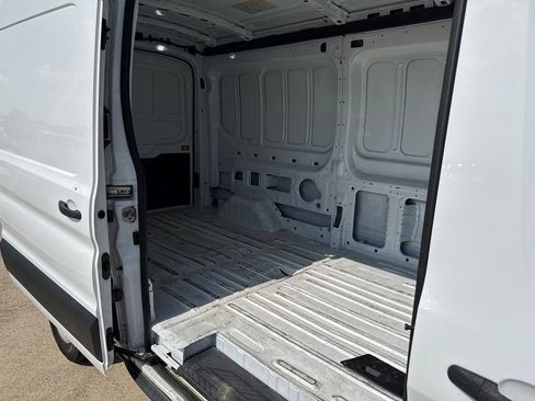 Used 2023 Ford Transit 250 Medium Roof RWD image 11