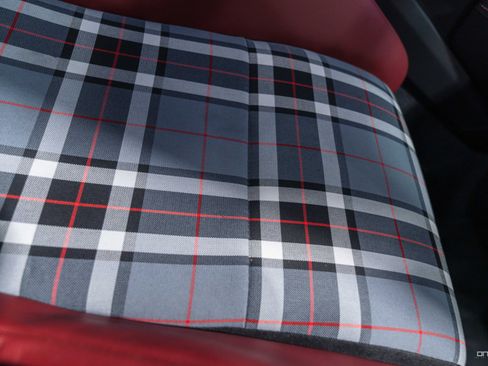 Used 2022 Porsche 911 GT3 RWD image 36