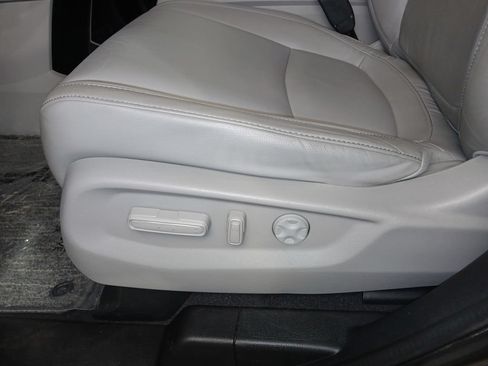 Used 2021 Honda Odyssey EX-L image 18