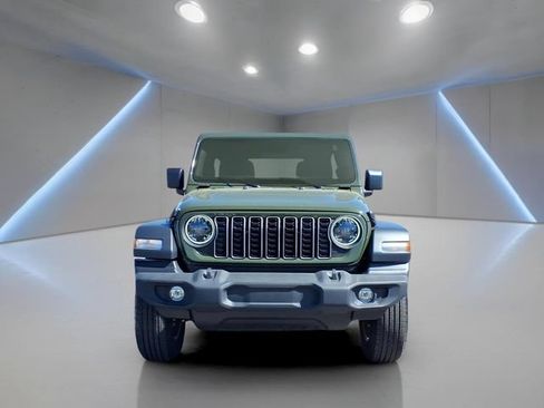 Used 2024 Jeep Wrangler Unlimited Sport AWD/4WD image 28