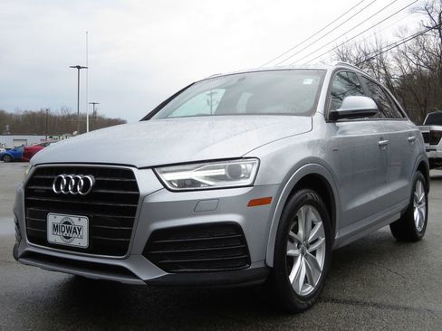 Used 2018 Audi Q3 2.0T Premium w/ Convenience Package image 1