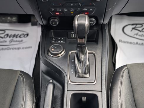 Used 2021 Ford Ranger Lariat w/ Tremor Off-Road Package image 27