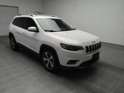 Used 2019 Jeep Cherokee Limited FWD image 13
