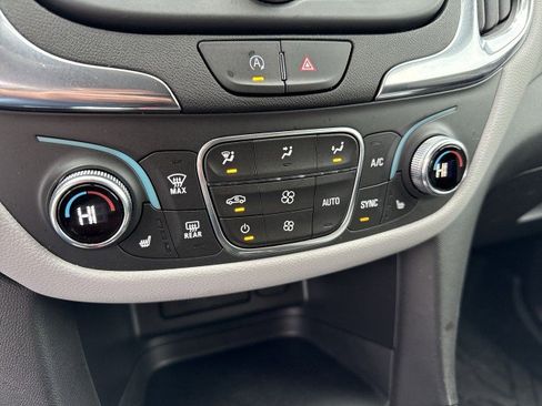 Used 2024 Chevrolet Equinox LT w/ LPO, Floor Liner Package image 16