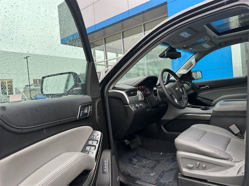 Used 2019 Chevrolet Tahoe LT image 21