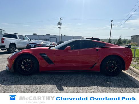 Used 2018 Chevrolet Corvette Z06 RWD image 6