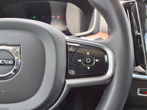 Certified 2024 Volvo S60 B5 Plus FWD image 27