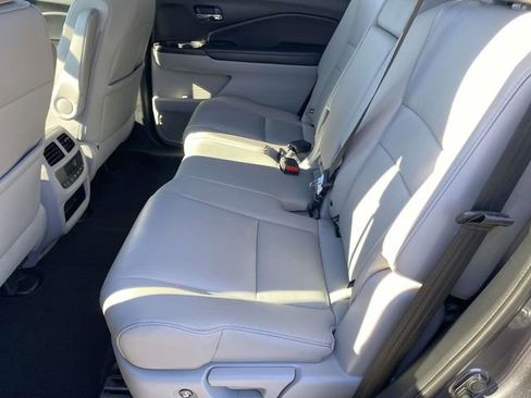 Used 2017 Honda Pilot EX-L image 10