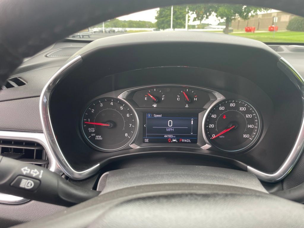 Used 2020 Chevrolet Equinox LT AWD/4WD image 9