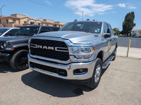 Used 2024 RAM 2500 Big Horn AWD/4WD image 1