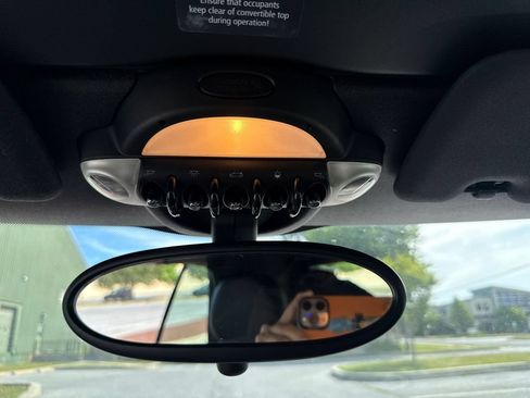 Used 2011 MINI Cooper S FWD image 22