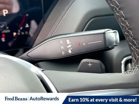 New 2025 GMC Yukon XL Denali w/ Sun & Power Step Package image 18