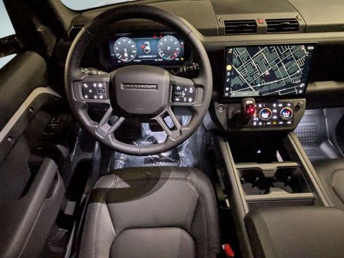New 2026 Land Rover Defender 110 X-Dynamic SE AWD/4WD image 27