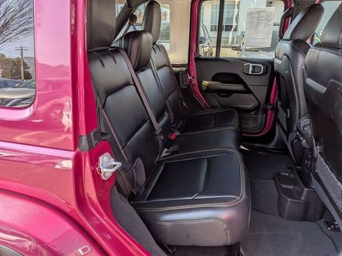 Certified 2024 Jeep Wrangler Sahara w/ Technology Group image 30