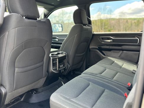 Used 2021 RAM 1500 Big Horn AWD/4WD image 19