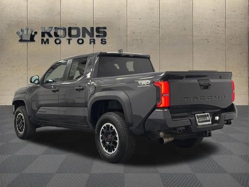 Used 2024 Toyota Tacoma TRD Off-Road AWD/4WD image 6
