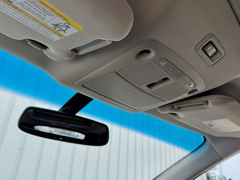 Used 2014 Nissan Pathfinder Platinum w/ Platinum Premium Package image 27