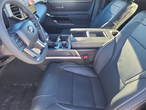 New 2026 Toyota Tundra Limited AWD/4WD image 9