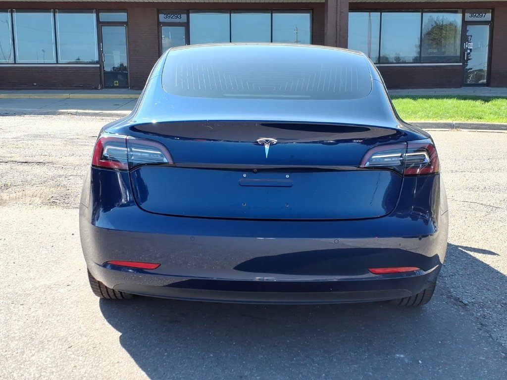 Used 2018 Tesla Model 3 Long Range AWD/4WD image 4
