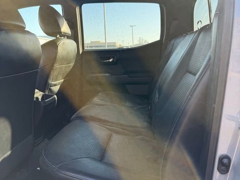 Used 2017 Toyota Tacoma TRD Pro image 10