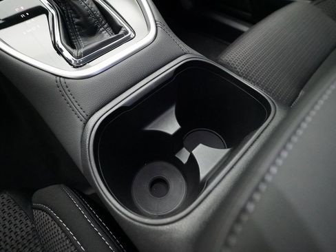 Certified 2025 Subaru Outback Premium image 17