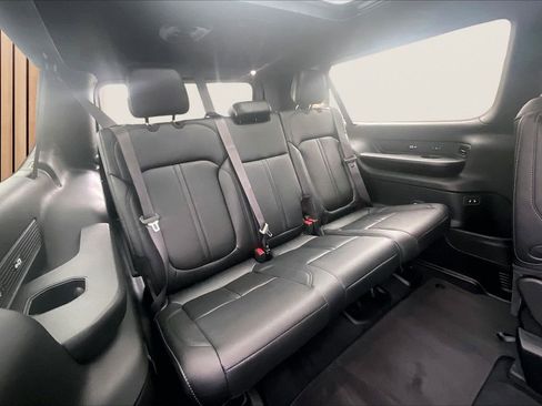 New 2026 Jeep Grand Wagoneer L Limited AWD/4WD image 26