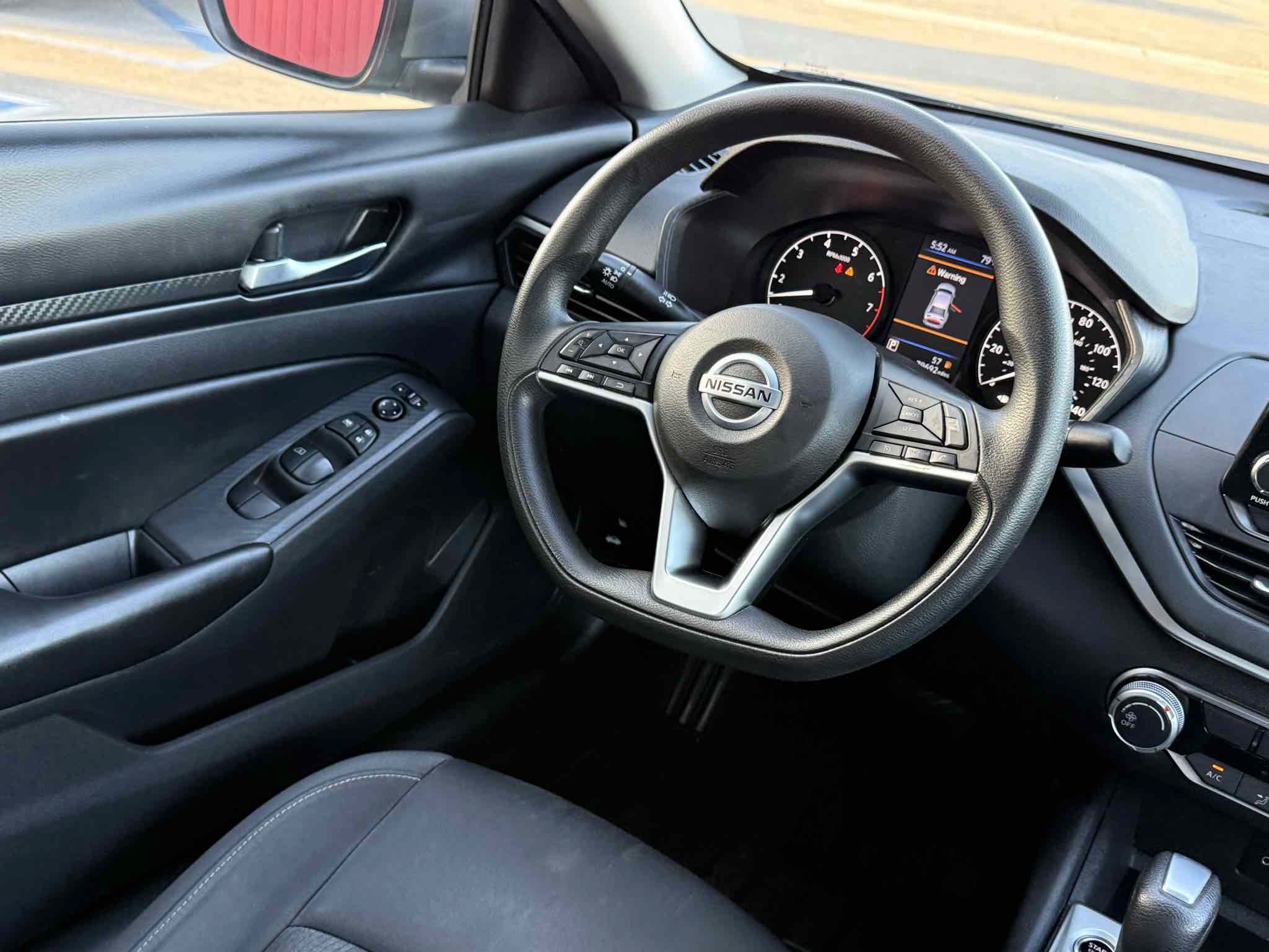 Used 2022 Nissan Altima 2.5 S FWD image 55