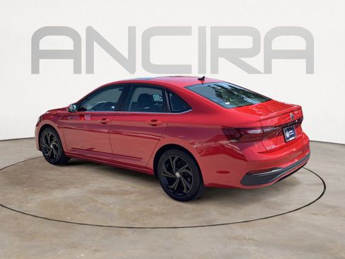 New 2025 Volkswagen Jetta SE image 6