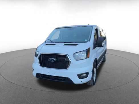 Used 2024 Ford Transit 350 XLT image 7