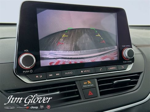 Used 2021 Nissan Altima 2.5 SR w/ SR Premium Package image 31